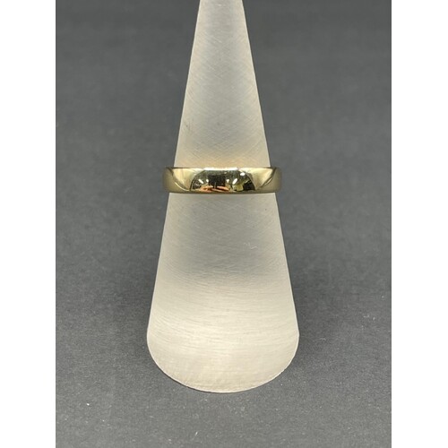 Ladies 10ct Yellow Gold Plain Band Ring