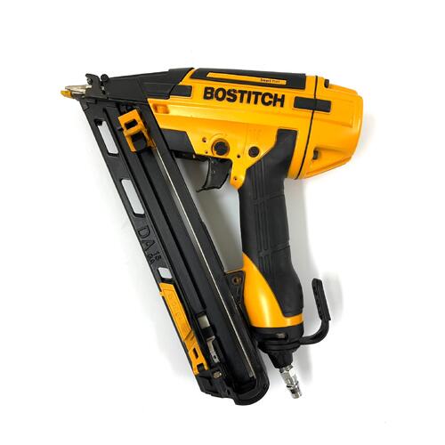 Bostitch 15ga Finish Air SmartPoint Nailer DA1564SP-A 120psi with Case