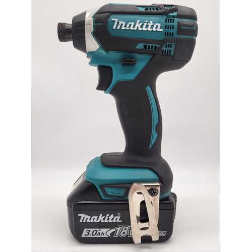 Makita DTD152 18V LXT 165Nm Cordless Impact Driver with 3.0Ah Battery