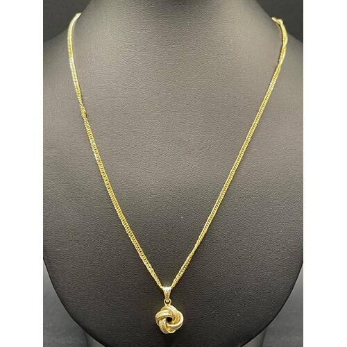 Ladies 18ct Yellow Gold Tight Curb Link Necklace & Knot Pendant