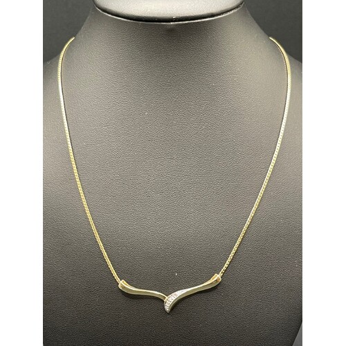 Ladies 9ct Yellow Gold Snake Link Necklace