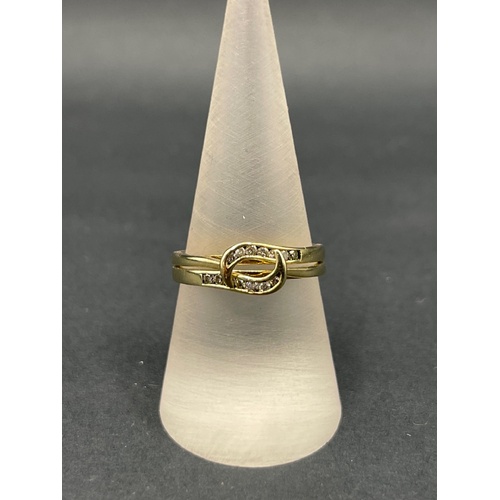 Ladies 9ct Yellow Gold Diamond Ring Set Ring