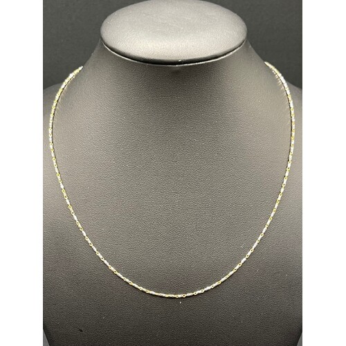 Ladies 18ct Two Tone Gold Fancy Link Necklace