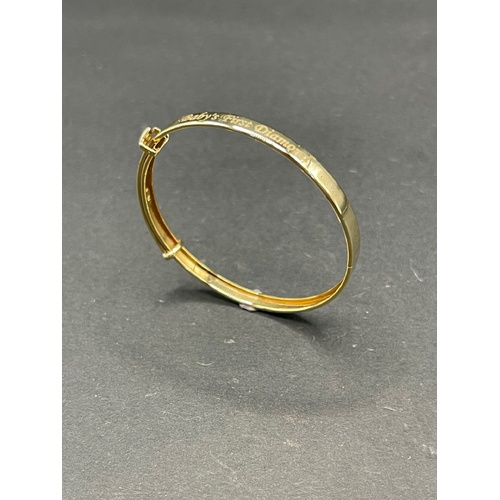 Child's 9ct Yellow Gold Round Adjustable Bangle