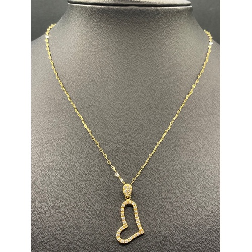 Ladies 18ct Yellow Gold Fancy Link Necklace & Heart Pendant