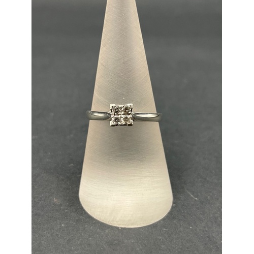 Ladies 9ct White Gold Diamond Ring