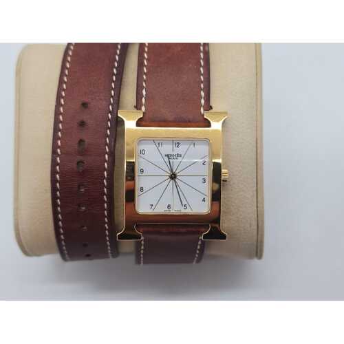 Hermes White Yellow Gold Stainless Steel Leather HH1.501 Medium Ladies Watch