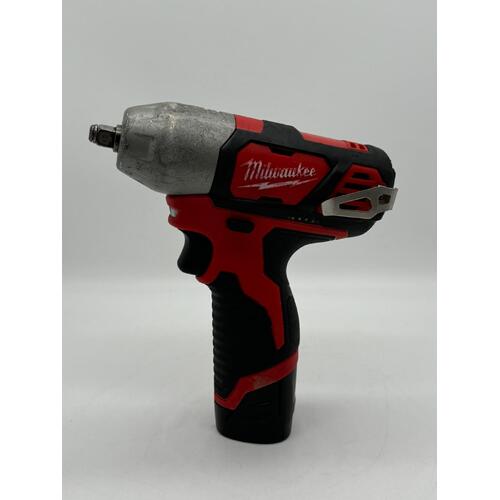 Milwaukee M12BIW38 Impact Wrench 12V 10mm 3/8 Inch with 3.0Ah Li-Ion Battery