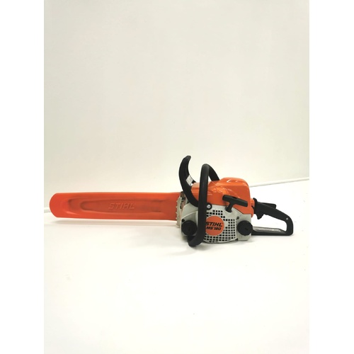 STIHL MS 180 Mini Boss 32cc 2 Stroke 16 Inch Bar Chainsaw with Cover