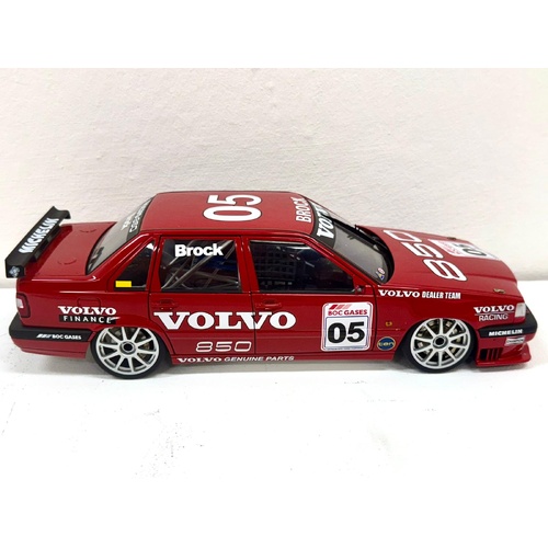 1:18 AUTOart Volvo 850 Australian Super Touring Championship 1996 Peter Brock