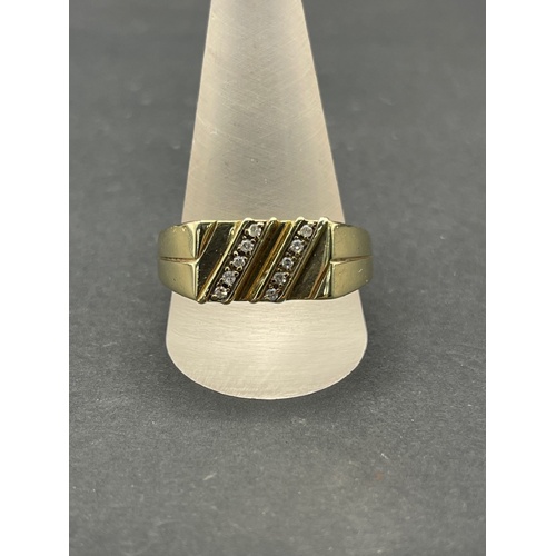 Mens 9ct Yellow Gold Diamond Ring