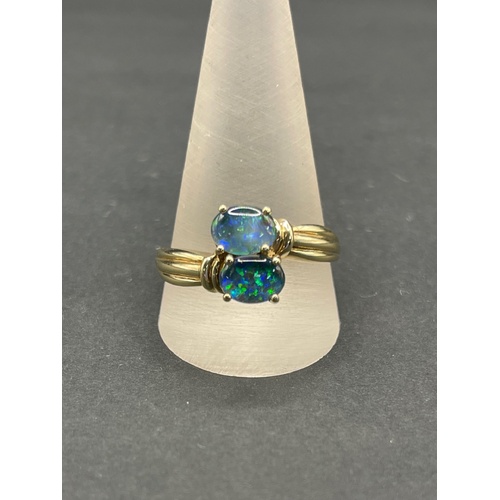 Ladies 9ct Yellow Gold Blue Opal Gemstone Ring