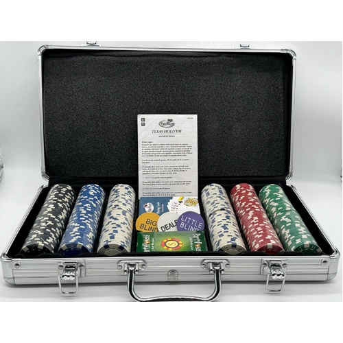 Pavilion 300 Piece Poker Set in Case