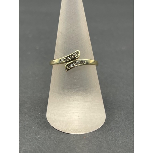 Ladies 9ct Yellow Gold Diamond Ring