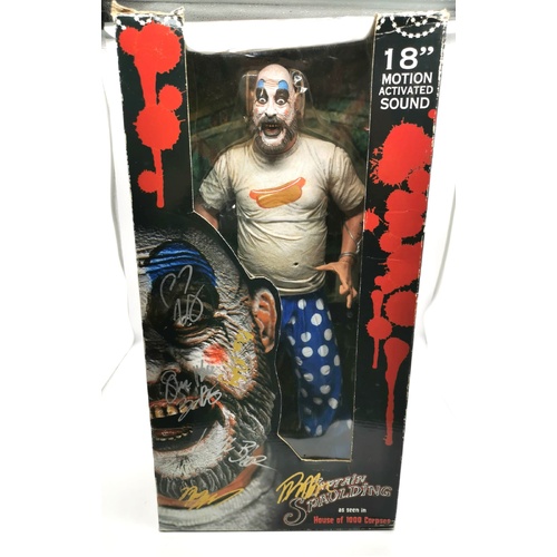 Neca Captain Spaulding House of 1000 Corpses Cast Signatures 18 Inch Figure